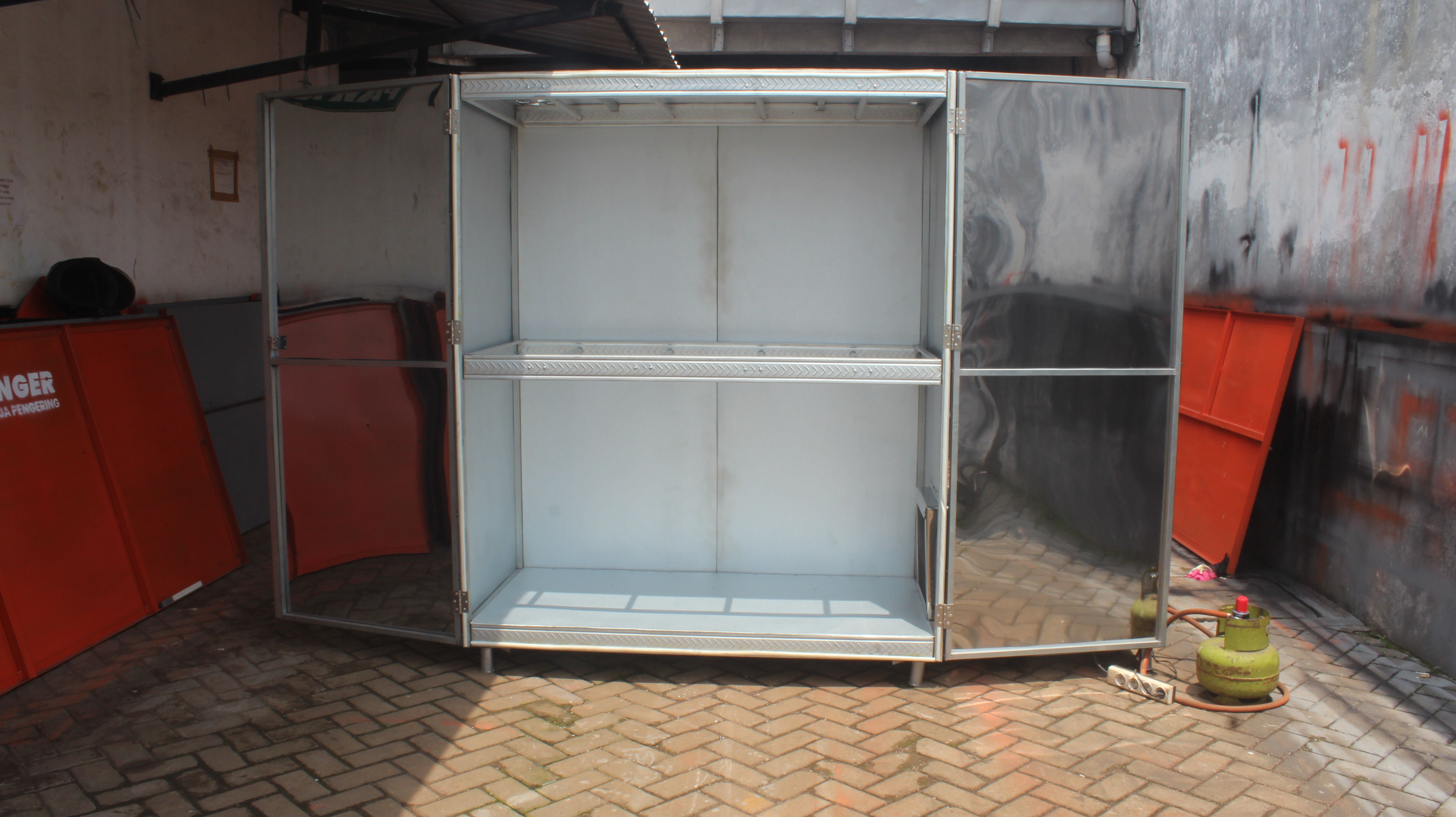 Mesin Pengering Pakaian